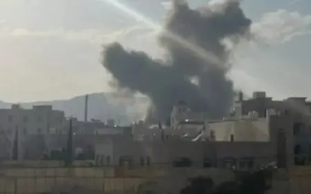 الحوثيون يعلنون مقتل رئيس الحكومة وعدد من الوزراء