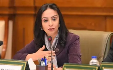 وزيرة التضامن تتابع تداعيات حادث انقلاب عربات قطار بمحافظة مطروح