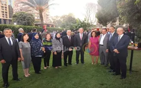 تركيا تحتفل بيوم النصر ويوم الجيش في القاهرة.. فصل جديد في التعاون الدفاعي التركي المصري