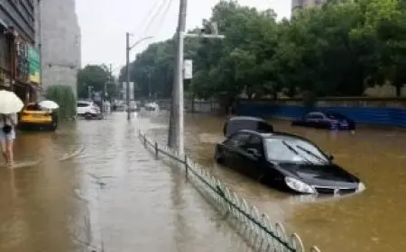 الفيضانات تودي بحياة ما لا يقل عن 33 شخصا في باكستان