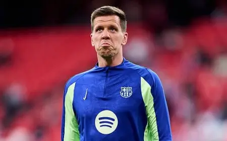 برشلونة ينجح في قيد تشيزني ومارتن قبل مواجهة رايو فاليكانو