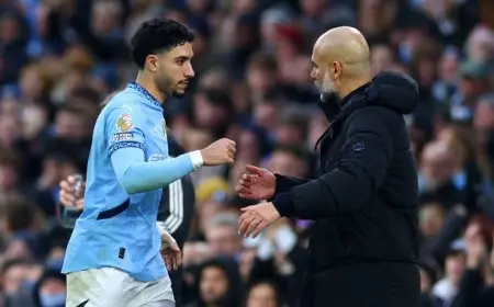 مرموش أساسيا في مباراة مانشستر سيتي وبرايتون