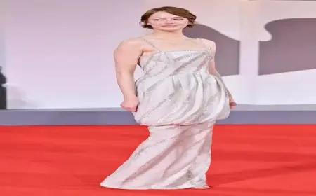 صادمة وكارثية.. 20 صورة لـ أسوأ إطلالات مهرجان فينيسيا 2025