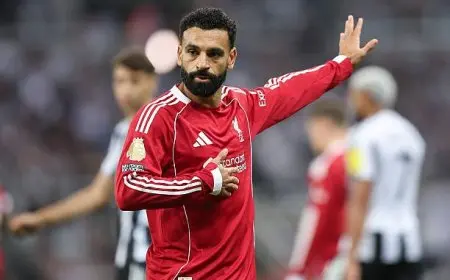 صلاح يقود هجوم ليفربول أمام أرسنال في البريميرليج