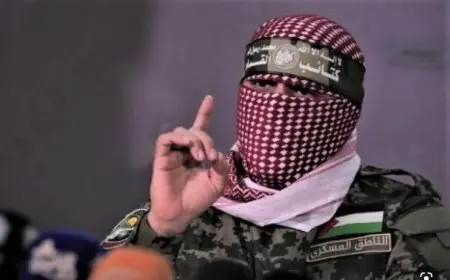 أبو عبيدة.. من أسر شاليط إلى طوفان الأقصى: الصوت الملثم الذي أرّق إسرائيل