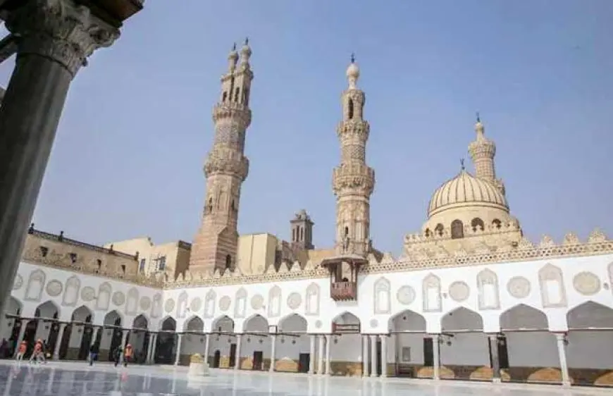 الأزهر: لا صحة لما يتداول عن تعيين العمالة المتطوّعة بالمعاهد المنشأة بالجهود الذاتية