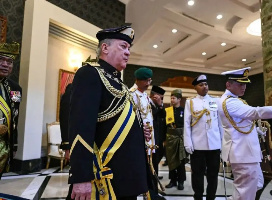 ملك ماليزيا يزور روسيا الثلاثاء المقبل ويجري محادثات مع بوتين