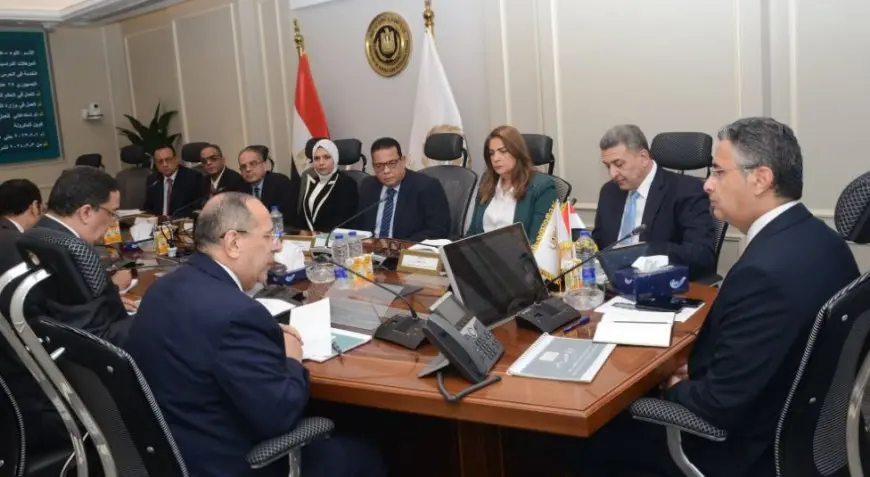 وزير التموين يجتمع برؤساء شركات مضارب الأرز لمتابعة الأداء وتطوير منظومة العمل