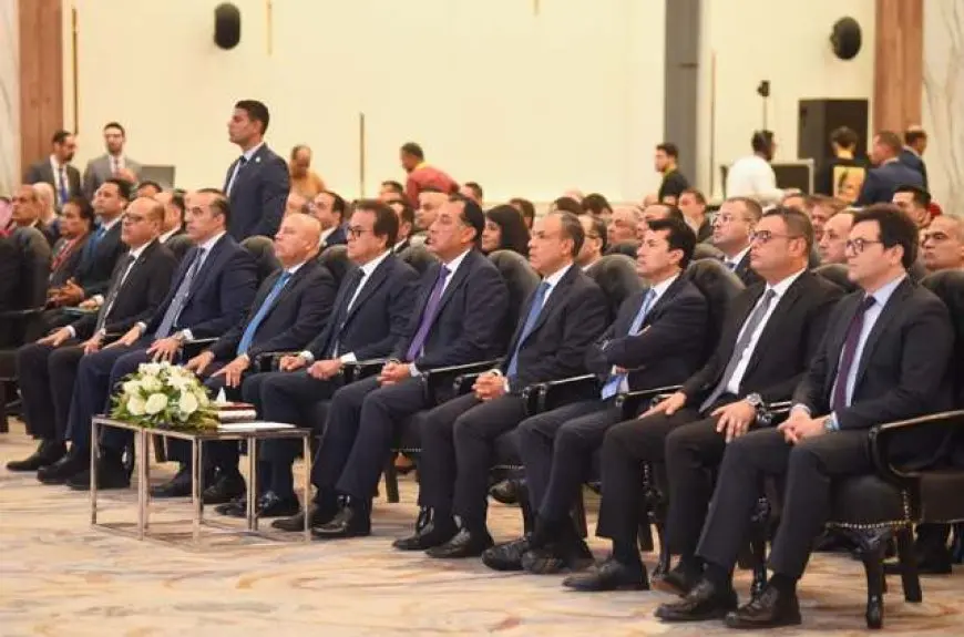 وزير الخارجية خلال مؤتمر المصريين بالخارج: نحرص على التنسيق الوثيق والمباشر مع المصريين بالخارج للاستماع إلى مقترحاتهم