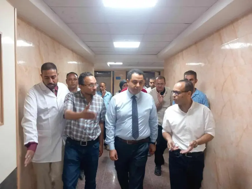 مساعد وزير الصحة يتفقد مستشفيي أبوتشت ونجع حمادي ويصدر قرارات عاجلة لدعم المنظومة الصحية في قنا