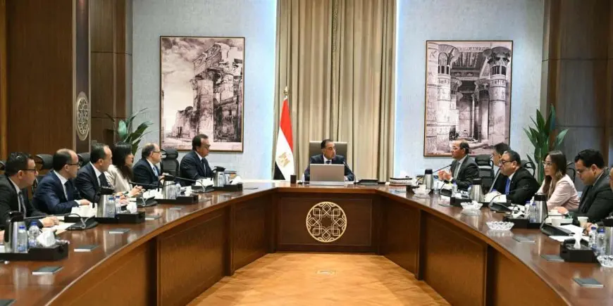 مدبولي: حريصون على إتاحة المقومات الداعمة لنمو صناعة الدواء وتطورها