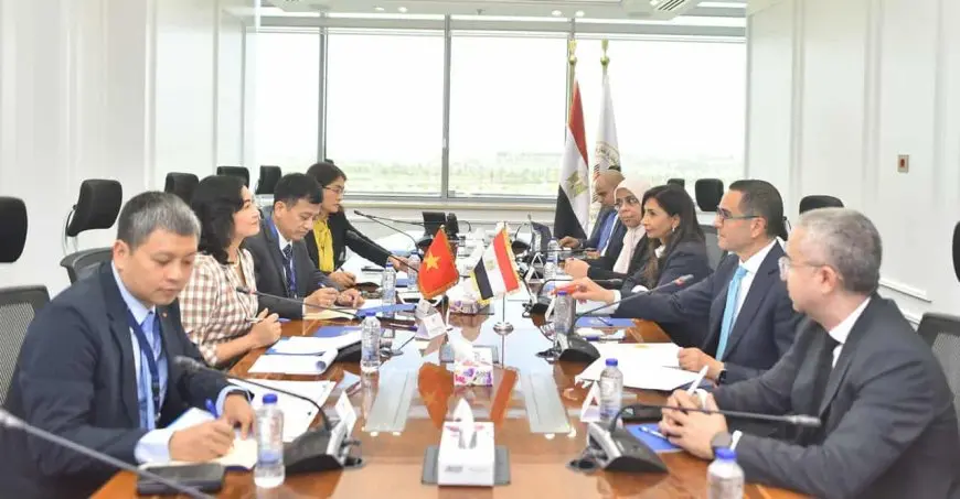 وزير الاستثمار يستقبل نائبة وزير الصناعة الفيتنامي لبحث تعزيز التعاون الاقتصادي