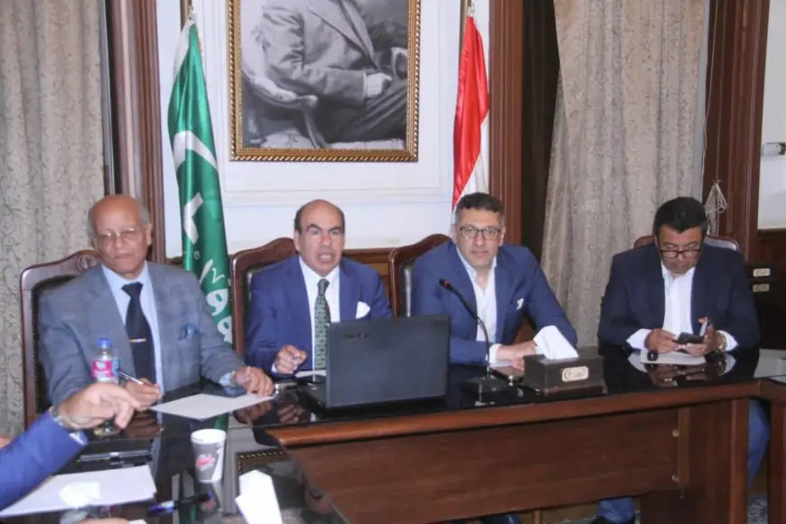 غرفة عمليات الوفد تتابع سير التصويت في انتخابات مجلس الشيوخ