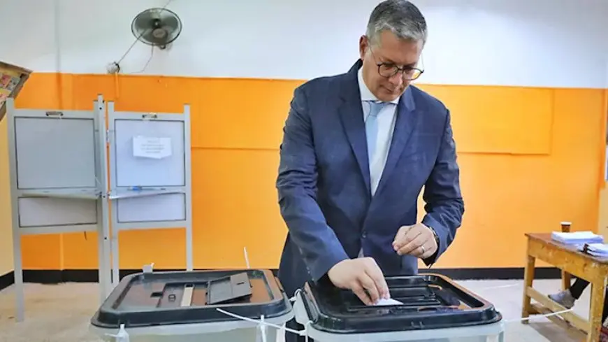 وزير البترول والثروة المعدنية يدلي بصوته في انتخابات مجلس الشيوخ