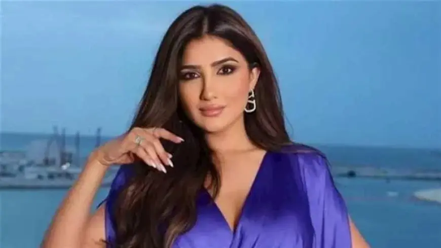 بالصور| مي عمر تخطف الأنظار بإطلالة كاجوال: “برنسيسة”