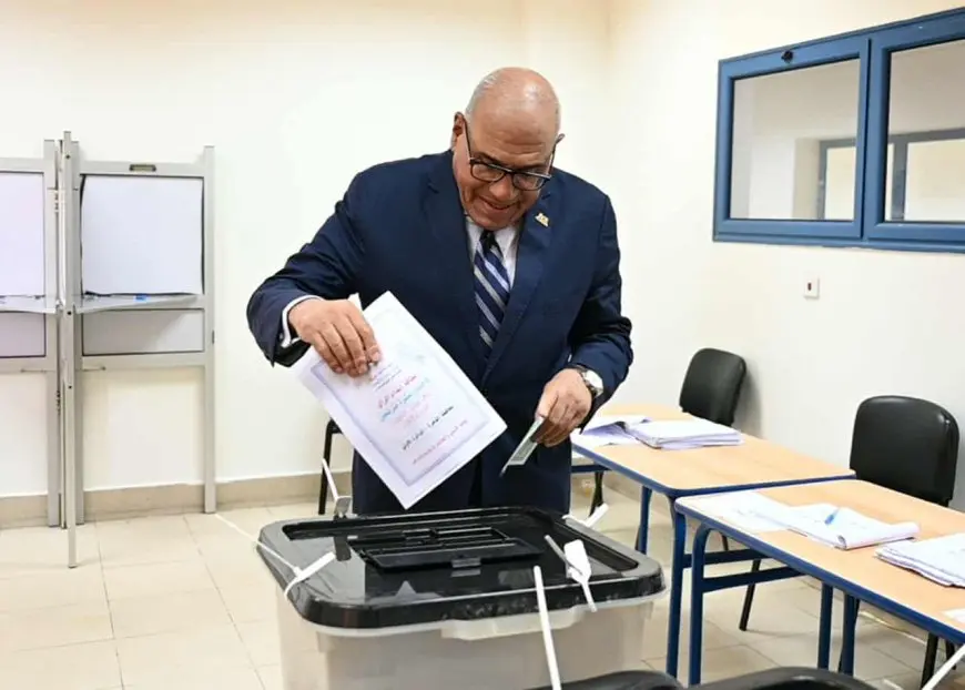 رئيس العربية للتصنيع يدلي بصوته في انتخابات الشيوخ: المشاركة واجب وطني يعكس الانتماء والإرادة