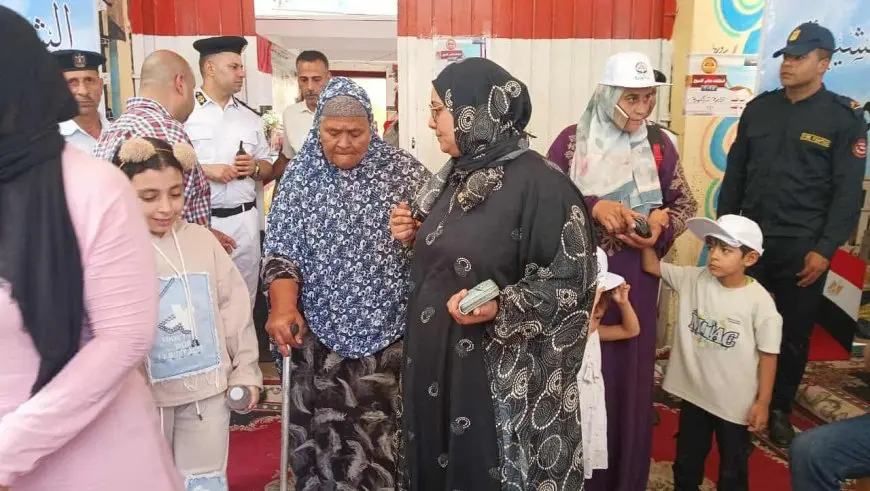 انتخابات مجلس الشيوخ.. كبار السن يواصلون المشاركة في اليوم الثاني بالغربية