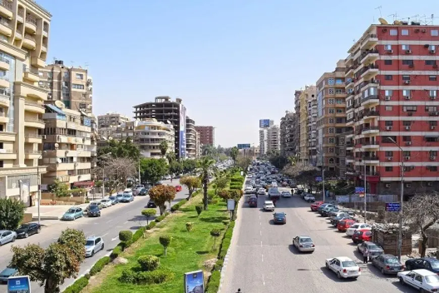 العمارة الحديثة صديقة للتكلفة فقط ولا تفهم المناخ.. لماذا بيوتنا أكثر حرارة صيفا وبرودة شتاء من الشوارع؟