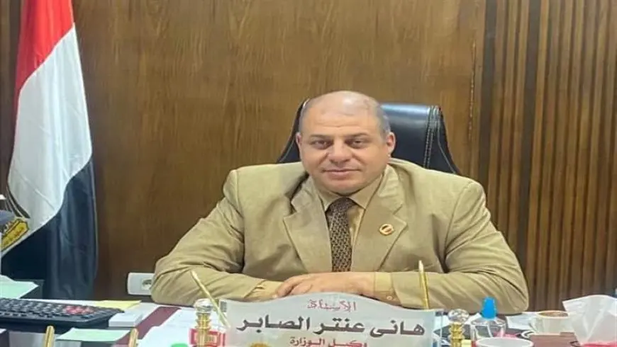 وكيل تعليم قنا: الالتزام بالكثافات المقررة وتفعيل ضوابط التحويل استعدادا للعام الدراسي الجديد