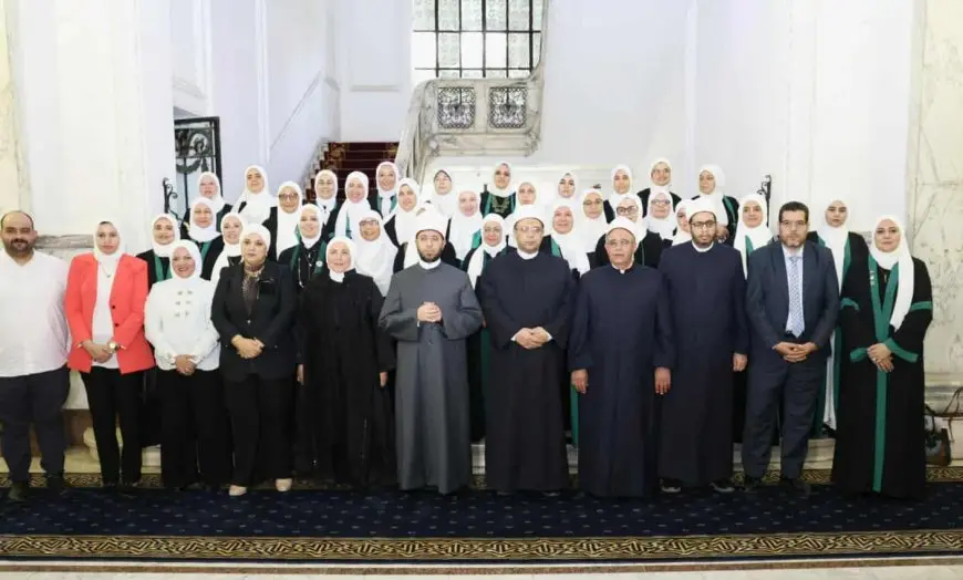 وزارة الأوقاف تختتم الدورة التدريبية لتأهيل الواعظات