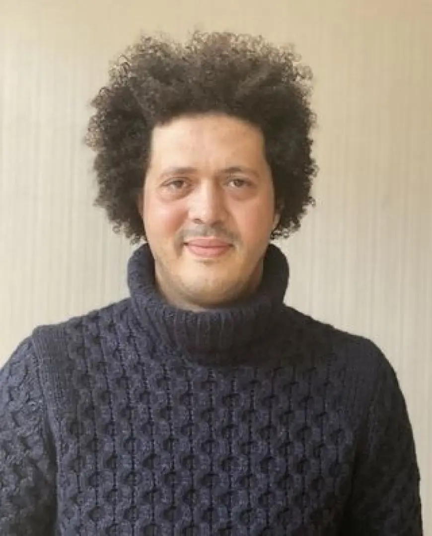 المخرج أحمد البوهي يستعد لإطلاق مشروع مسرحي متكامل.. عروض تحتفي بالنص والإخراج والجمهور