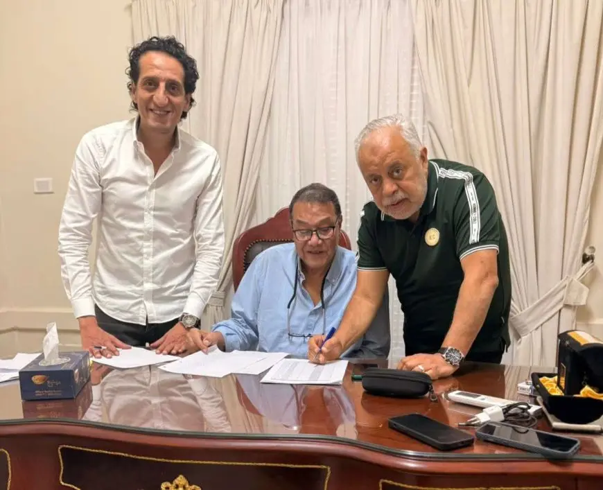 أشرف زكي يضع التفاصيل النهائية للقاء المخرجين المسرحيين السبت المقبل