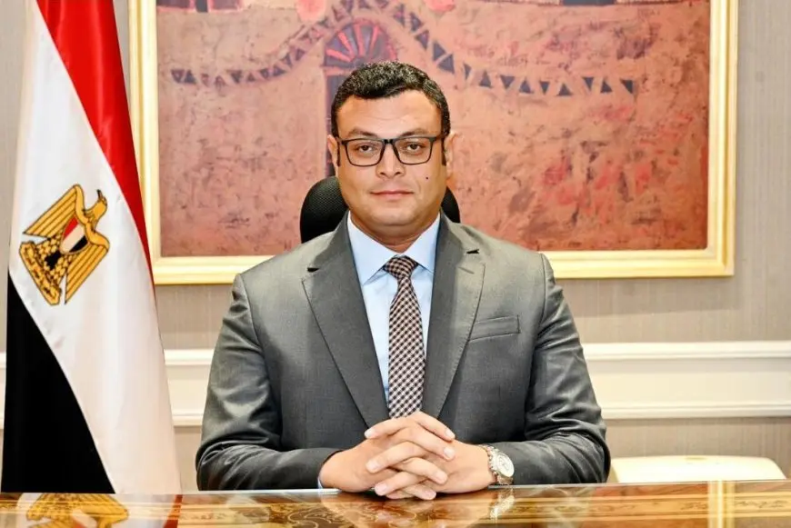 وزير الإسكان يصدر قرارات إزالة لمخالفات بناء في غرب بورسعيد والساحل الشمالي الغربي