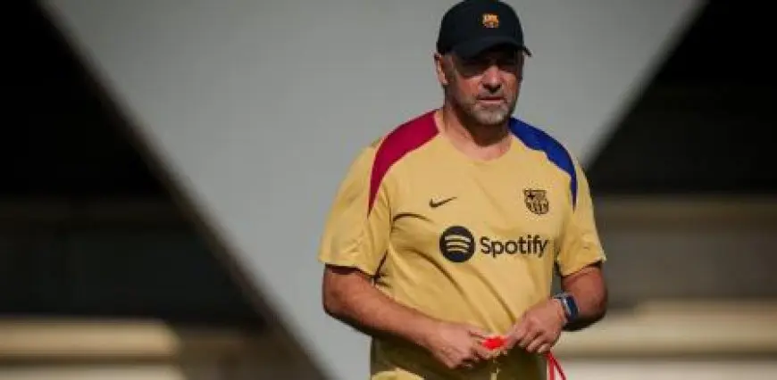 الاتحاد الأوروبي لكرة القدم يعاقب فليك بالإيقاف
