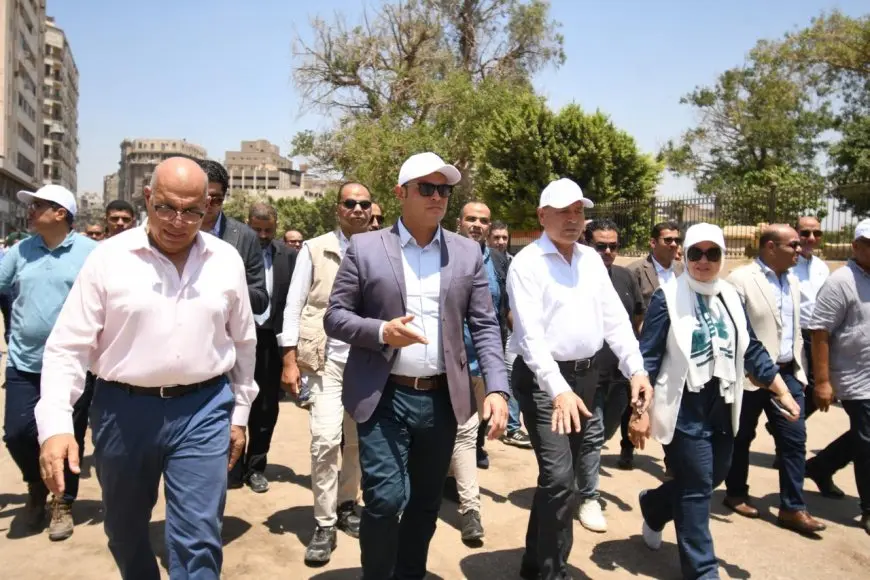 وزير الإسكان يوجه بسرعة الانتهاء من تطوير جراج الأوبرا ومحيط حديقة الأزبكية