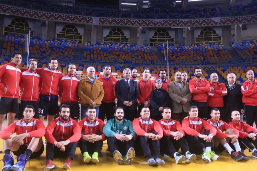 دعم جماهيري كبير لمنتخب الناشئين أمام اليابان بمونديال اليد
