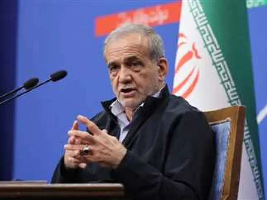 الرئيس الإيراني: الجرائم الإسرائيلية في غزة تخالف المواثيق والقوانين الدولية