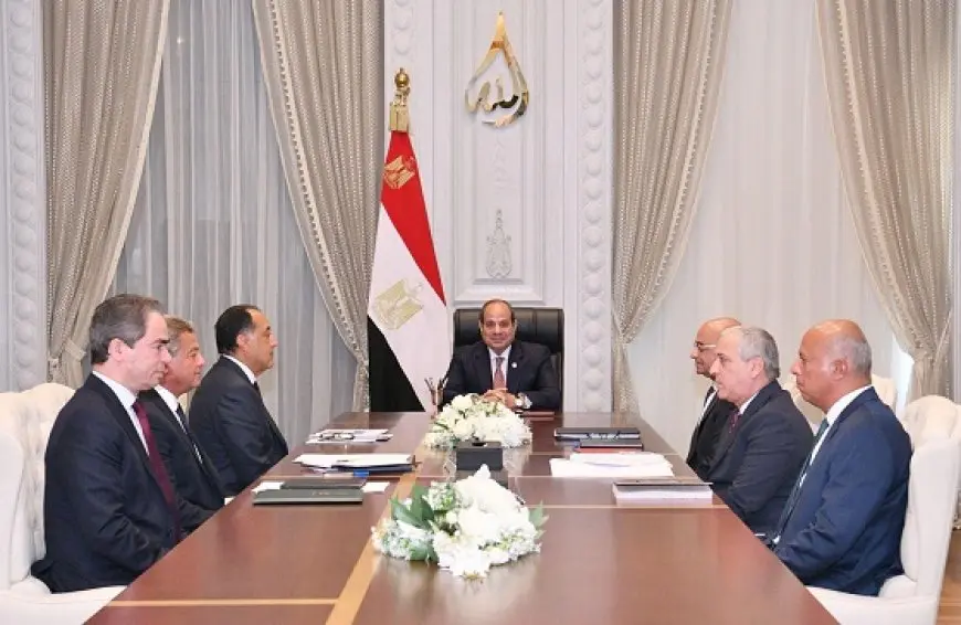 السيسي يوجه بوضع خارطة طريق شاملة لتطوير الإعلام المصري ودعم حرية التعبير