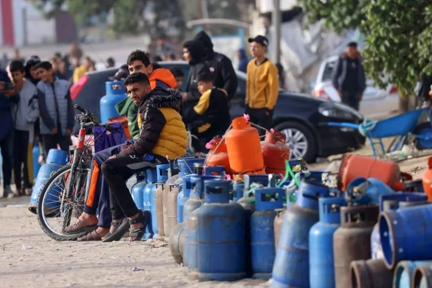 مصدر فلسطيني لوكالة صفا: اجتماع اليوم لبحث إدخال الغاز إلى قطاع غزة