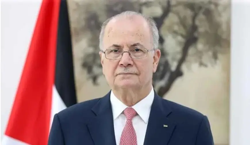 رئيس الوزراء الفلسطيني يحذر من مخططات تهدف إلى فرض وقائع جديدة على الأرض في غزة والضفة الغربية