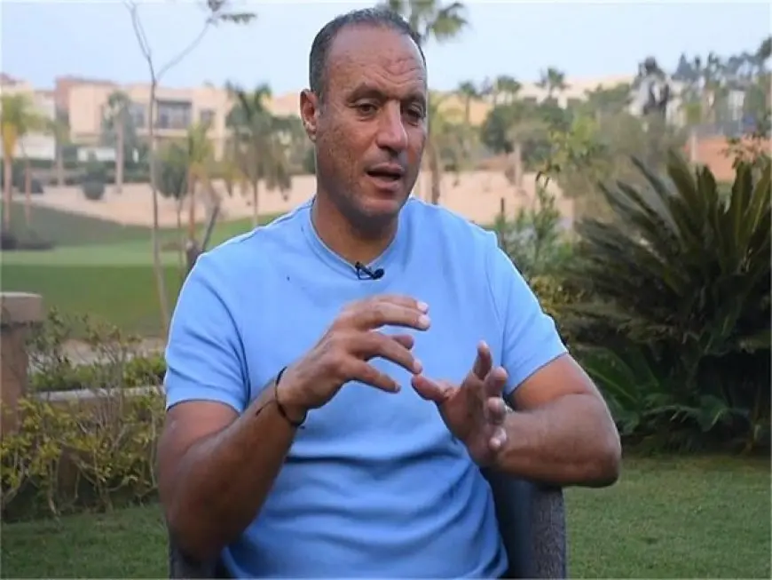 نادر السيد: فيريرا رجل مباراة الزمالك.. وريبيرو يفتقد الكفاءة لقيادة الأهلي