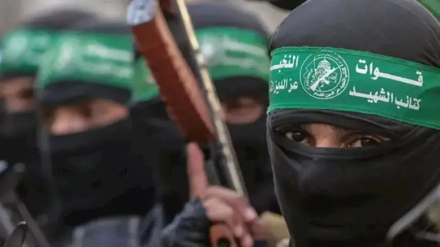 فيديو| المقاومة تعدم لصوص مساعدات في غزة ميدانيًا