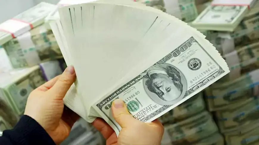 سعر الدولار يواصل التراجع بنهاية تعاملات الاثنين بالبنوك