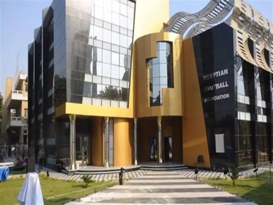 اللجنة الفنية في اتحاد الكرة تناقش الإعداد لكأس العرب