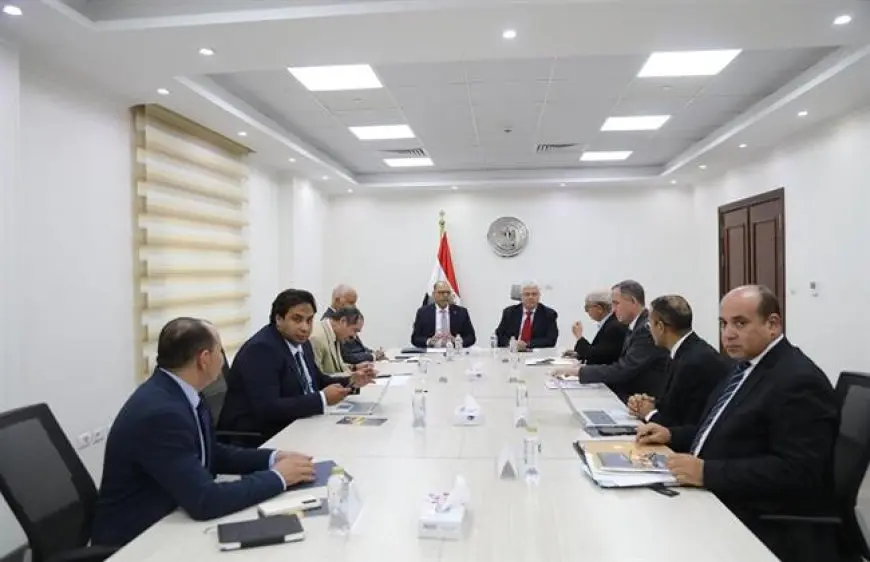 مستشارا الأمن القومي العراقي والإيراني يبحثان التعاون المشترك