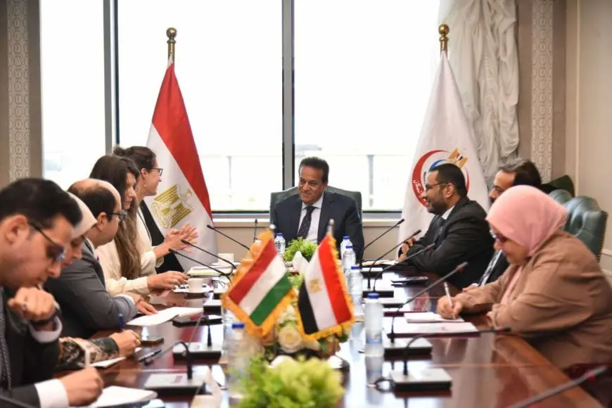 وزير الصحة يبحث تعزيز التعاون مع سفيرة المجر بالقاهرة
