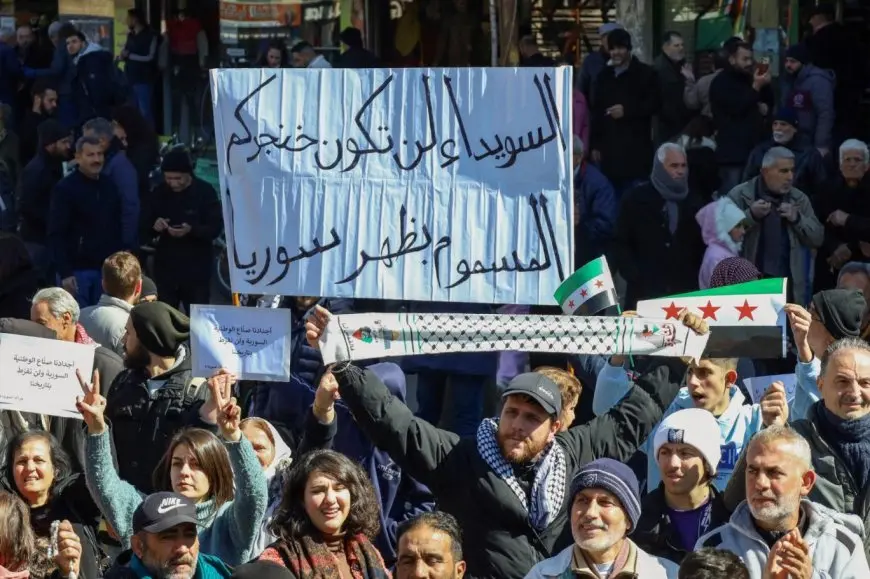 رغم غياب الحدود.. موقع أكسيوس: أمريكا تسعى لإنشاء ممر بين السويداء وإسرائيل