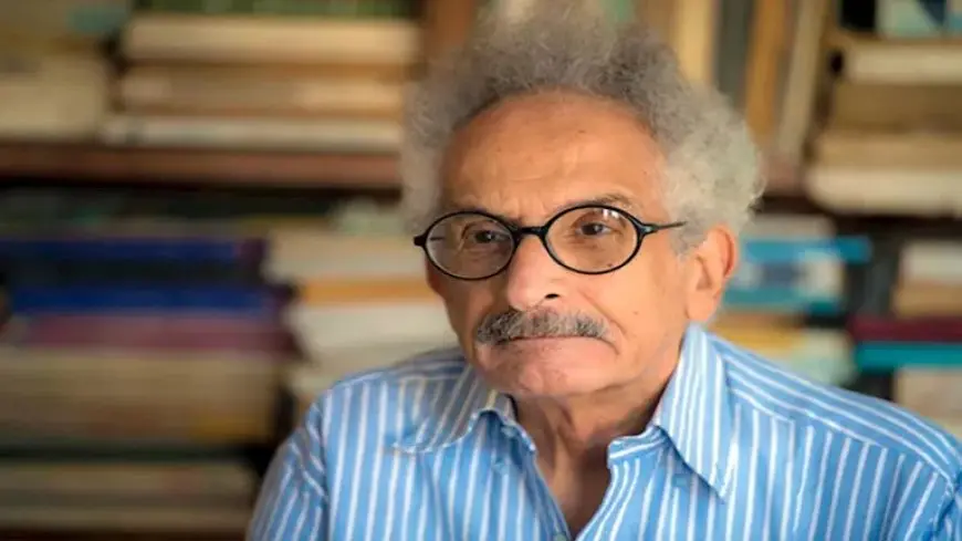 من “القلعة الخامسة” إلى “شرف”.. تعرف على أفلام كتبها الأديب الراحل صنع الله إبراهيم
