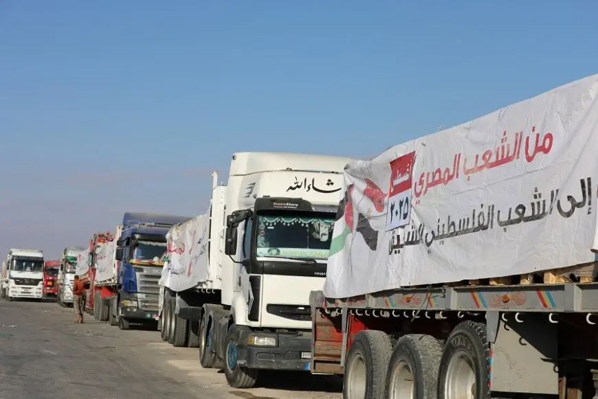 فيديو.. قافلة «زاد العزة» الـ14 تواصل إدخال مساعدات غزة رغم عراقيل الاحتلال