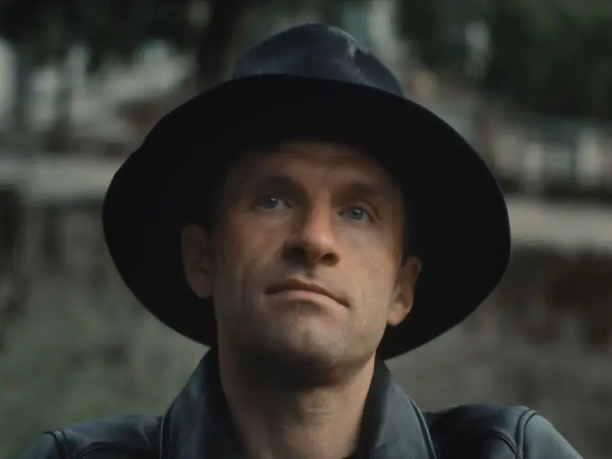 توماس مولر يودع ألمانيا قبل انتقاله إلى فانكوفر الكندي