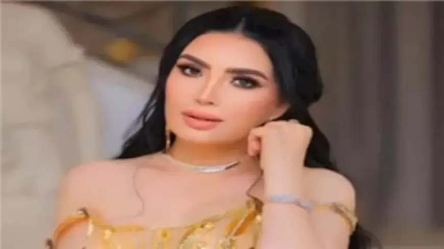 بإطلالة جريئة وسط البحر.. عبير صبري تخطف الأنظار والجمهور يعلق (صور)