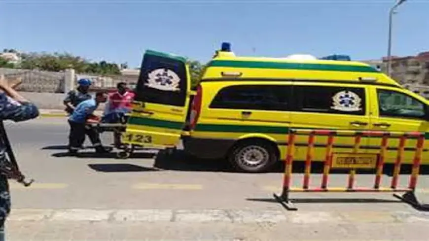 بالأسماء.. مصرع صيدلي وإصابة 5 آخرين في حادث تصادم بقنا