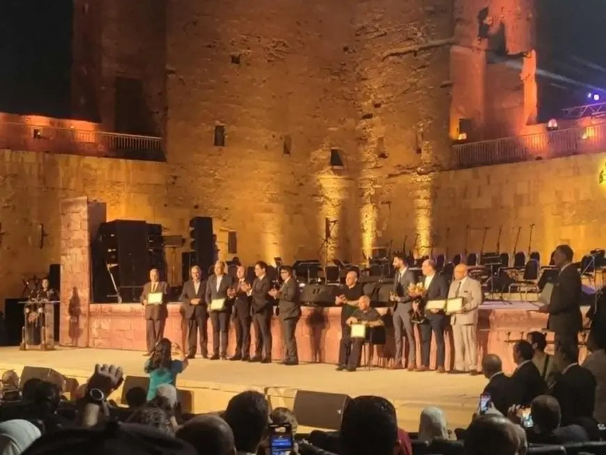 وزير الثقافة يكرم 12 رمزا موسيقيا في افتتاح مهرجان القلعة الـ33