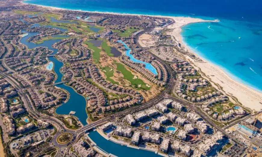 الإسكان: مخطط شامل لتنمية غرب رأس الحكمة على مساحة 93 ألف فدان