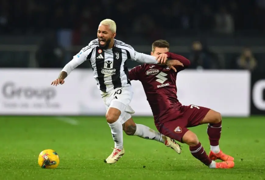 دوجلاس لويز يقترب من العودة إلى الدوري الإنجليزي