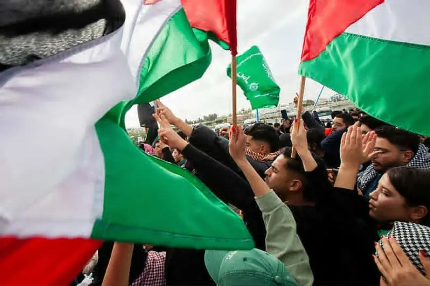تونس.. وقفتان تنديدا باستمرار الإبادة في غزة ومخطط إسرائيل الكبرى